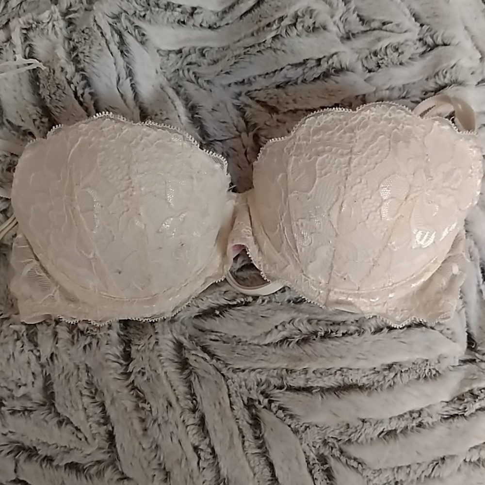 Pink Victoria secret bra